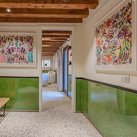 Tagiapiera Venetian Studio With Private Courtyard Renewed In 2021! * Veneza